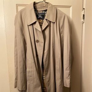 Men’s Authentic Burberry Trench